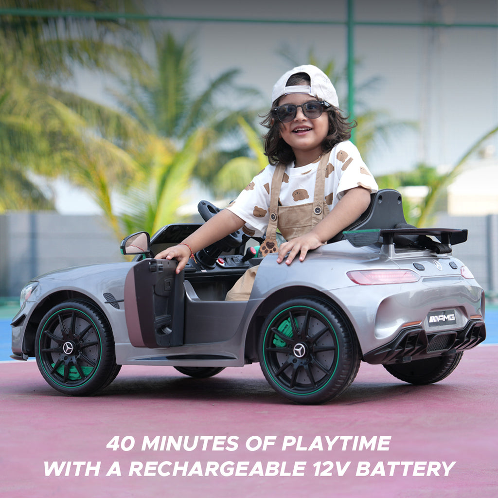 Mercedes-AMG GT4 Kids Ride-On Car - Formula Fun